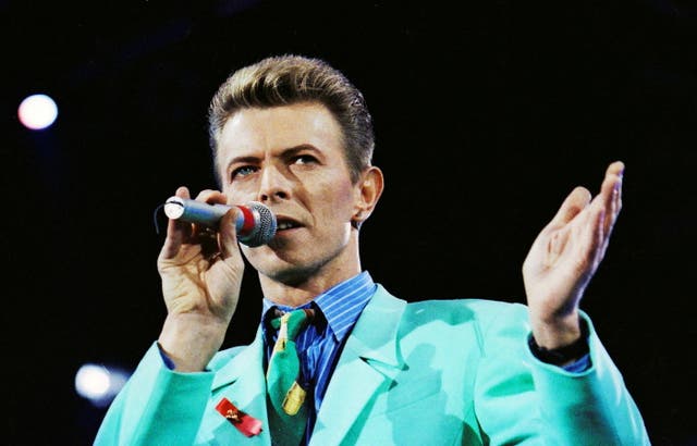 <p>Ch-ch-changes: we fixed a rather insensitive headline last week comparing Shane Warne’s passing with David Bowie’s</p>