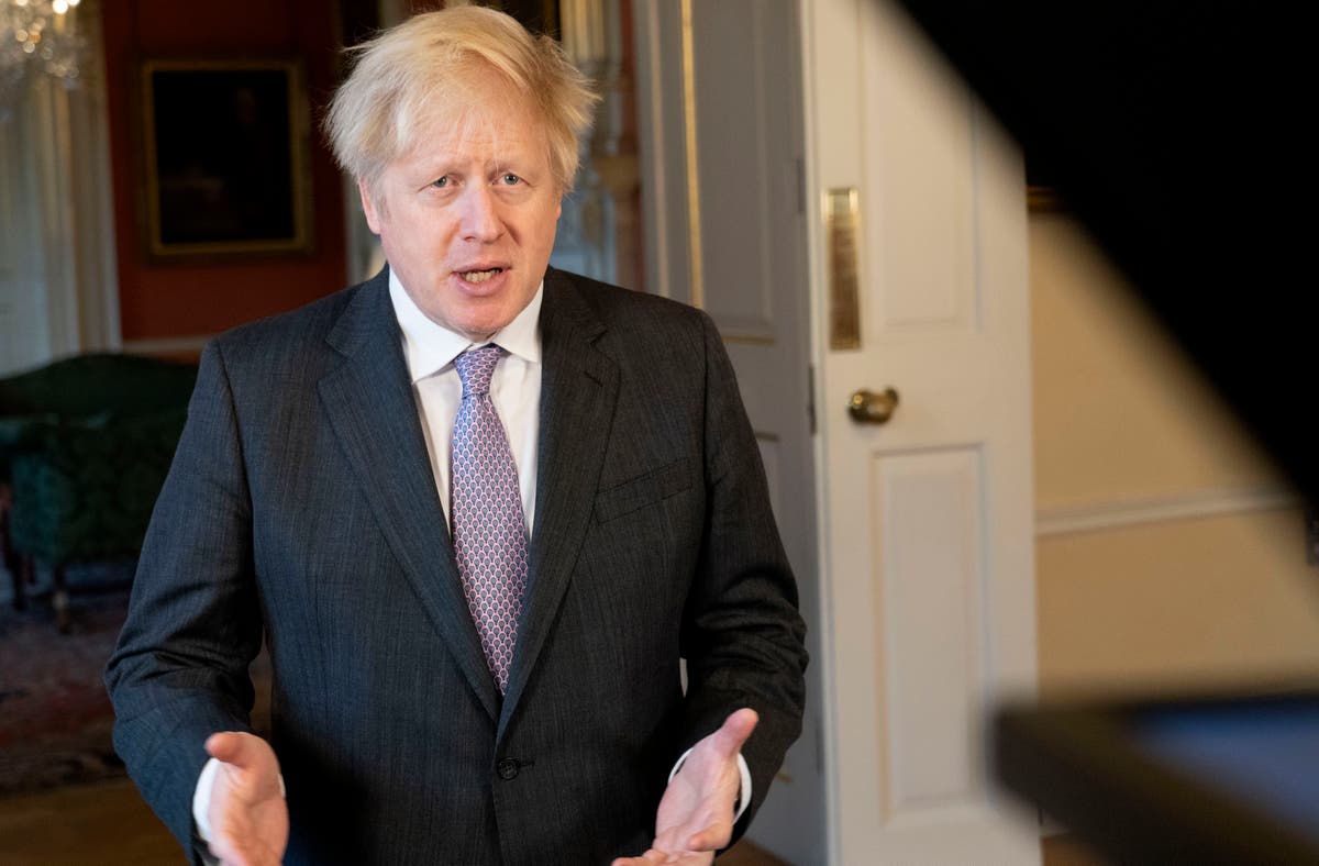Boris Johnson &lsquo;did not isolate after contact with aide who tested positive for Covid&rsquo;