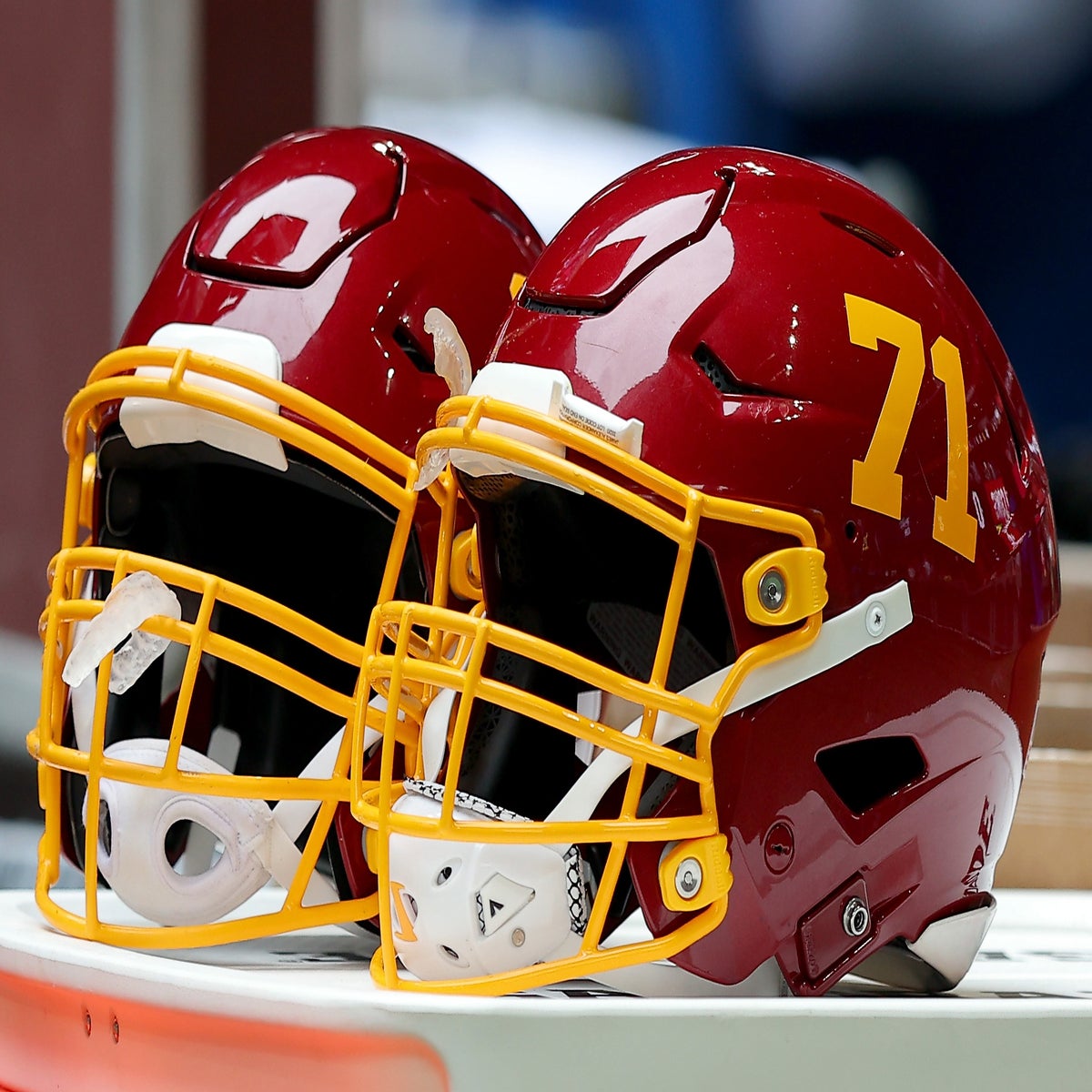 Washington Redskins to Drop Offensive Name and Logo, Team Confirms