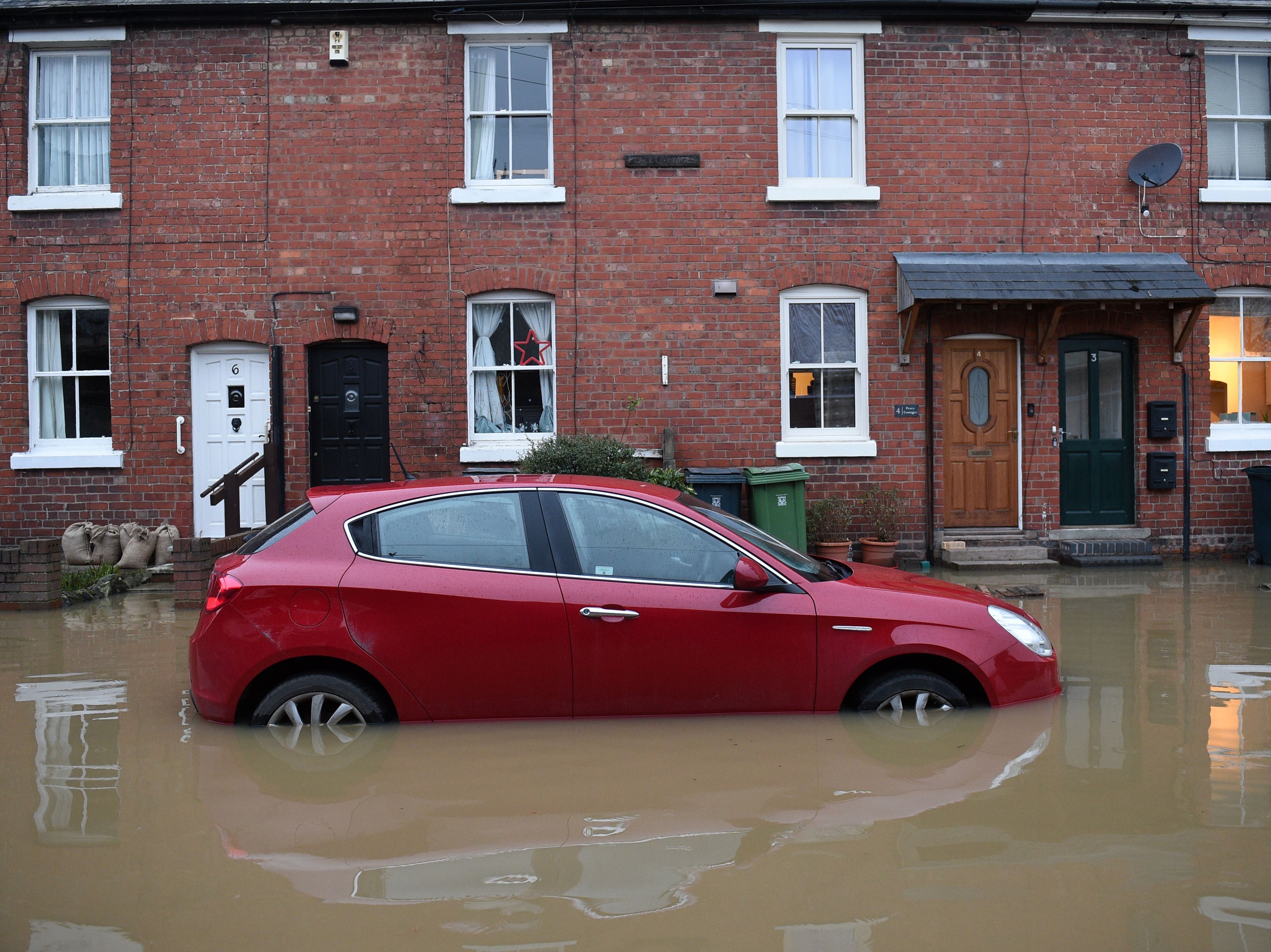 Climate crisis is worsening the flood risk in the UK, the Environment Agency has warned