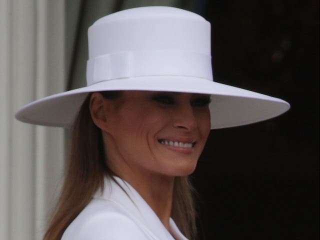 <p>Melania Trump in her hat </p>