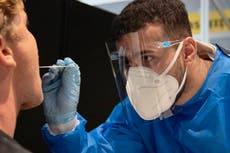 Covid Deltacron symptoms: The signs and stages to look for