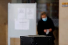 Portugal ponders how to hold election amid omicron surge
