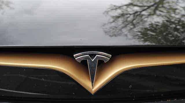 Se esperaba que el Tesla Model 3 fuera uno de los autos más buscados este año (PA)