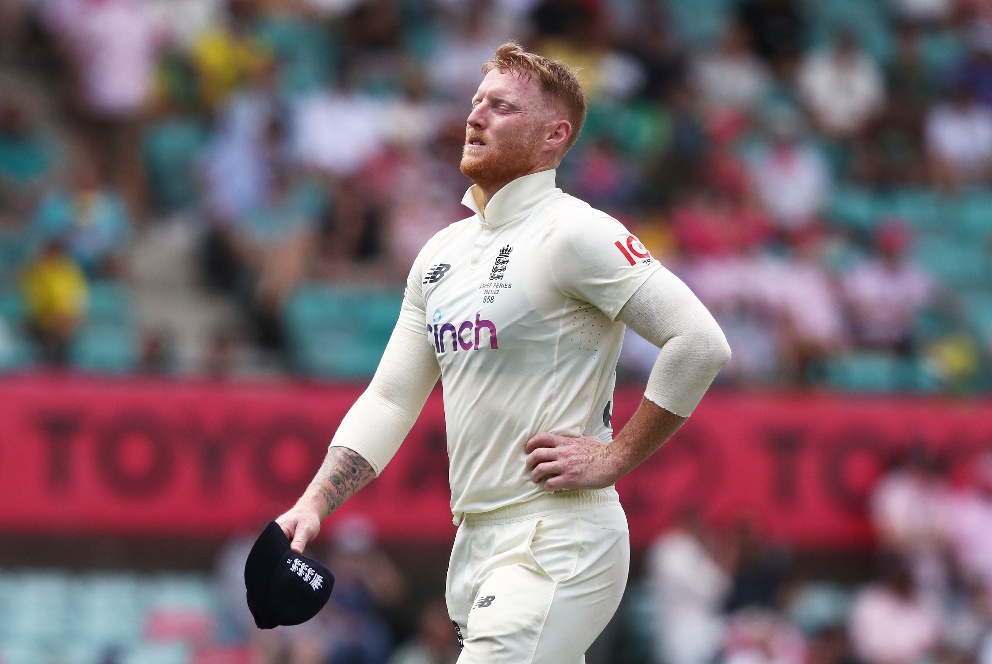 England’s hopes of forging ahead in the fourth Ashes Test fell foul of a wicketless second morning in Sydney, with a dropped catch and an injury to Ben Stokes adding to their woes (Jason O’Brien/PA)
