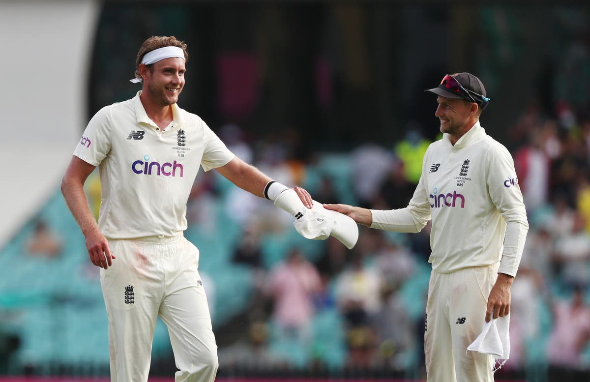 Stuart Broad takes five wickets for England but Usman Khawaja shines brightest