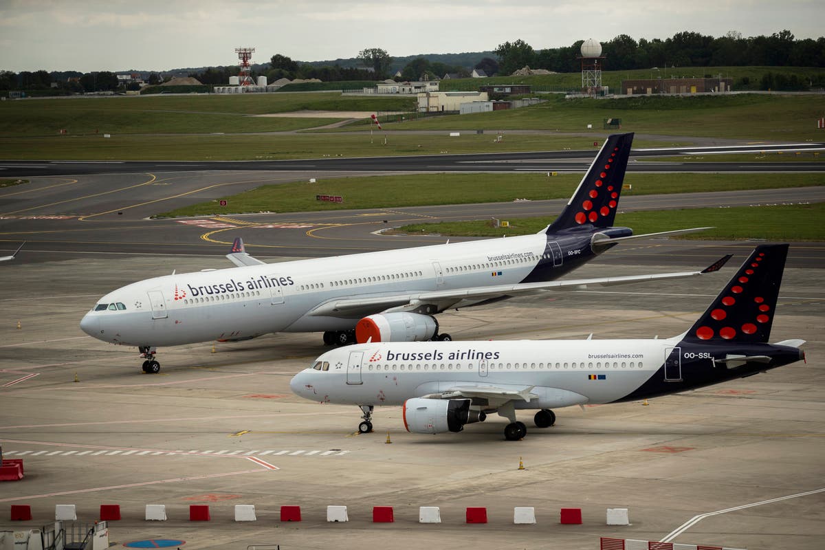 Brussels airport cancels all departing flights