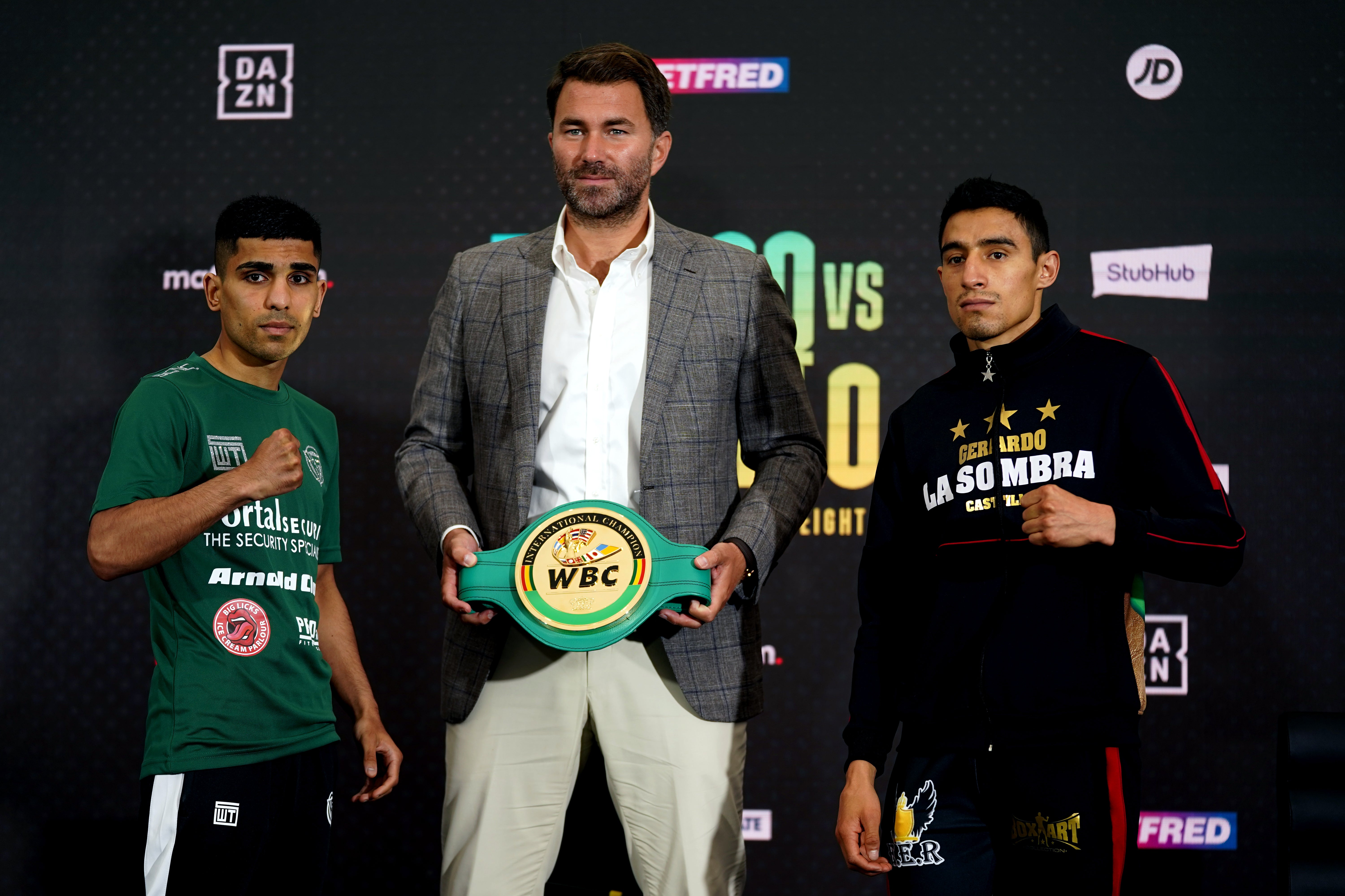 Kash Farooq, left, with promoter Eddie Hearn and opponent Luis Castillo ahead of what proved to be his final fight (John Walton/PA)