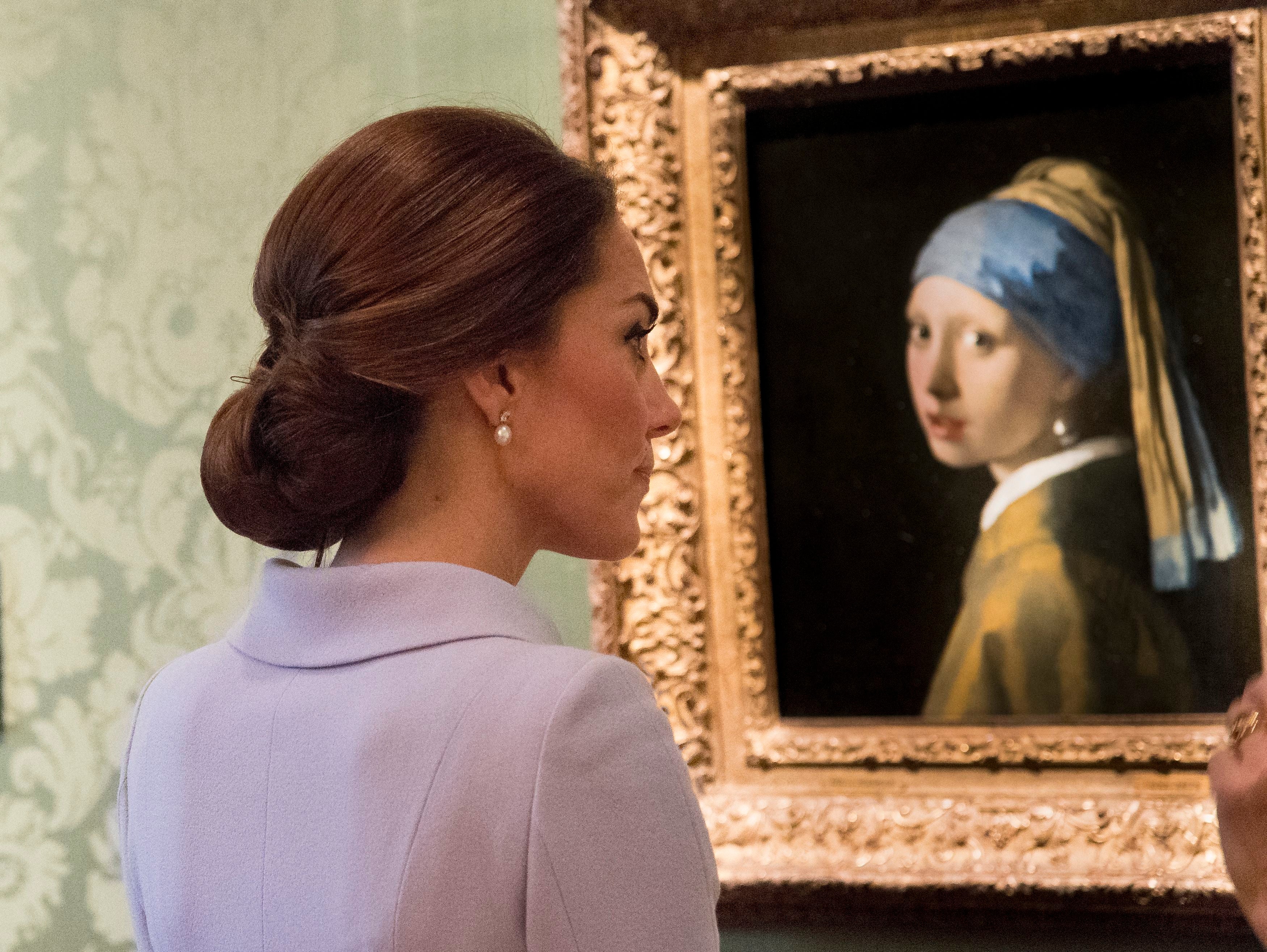 The Princess of Wales views Vermeer’s painting ‘Girl with a Pearl Earring’ in January