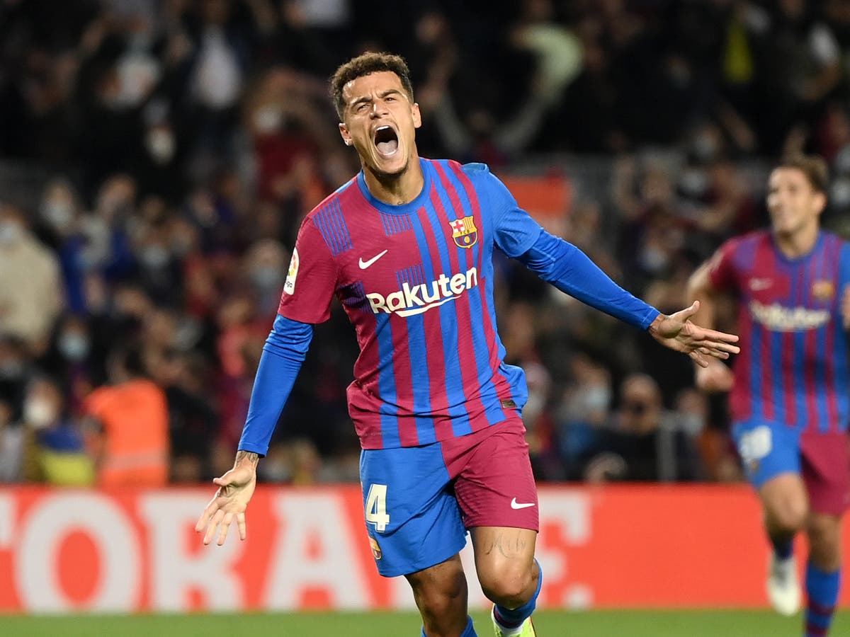 Aston Villa sign Philippe Coutinho on loan from Barcelona