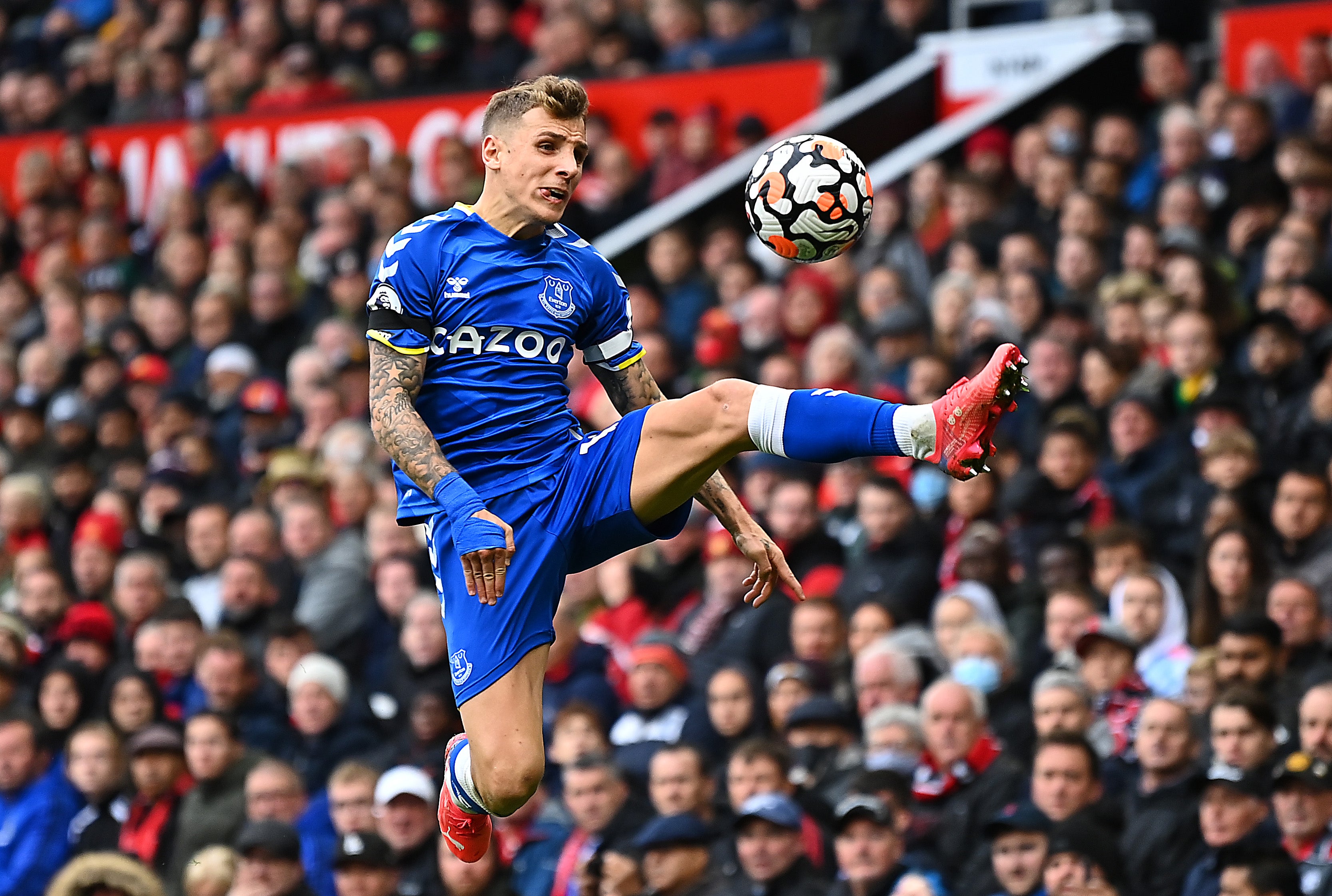 Lucas Digne has signalled his intentions to leave Everton