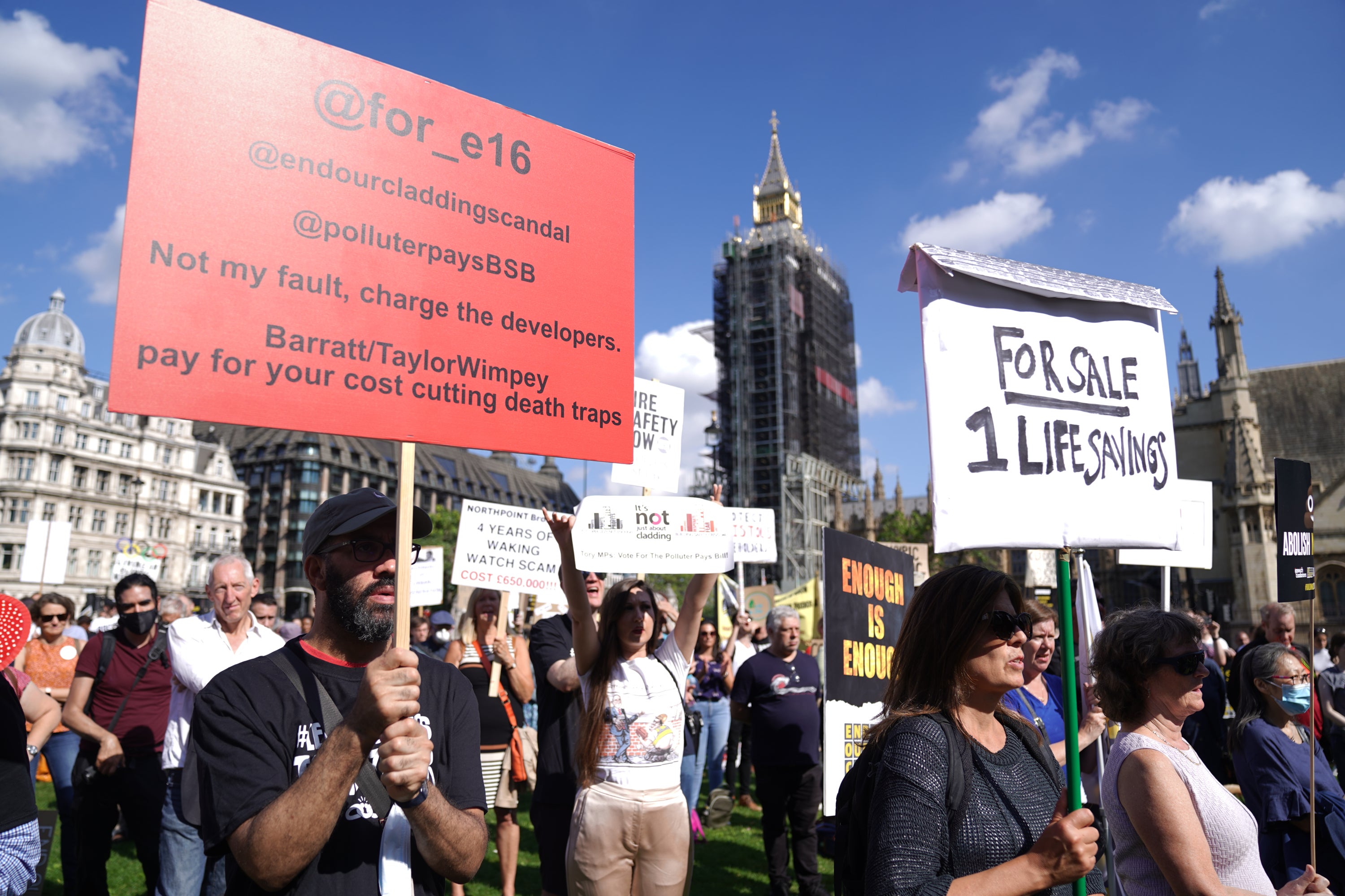 Protesters from Leaseholders Together gather at rally in Parliament Square (Kirsty O’Connor/PA)
