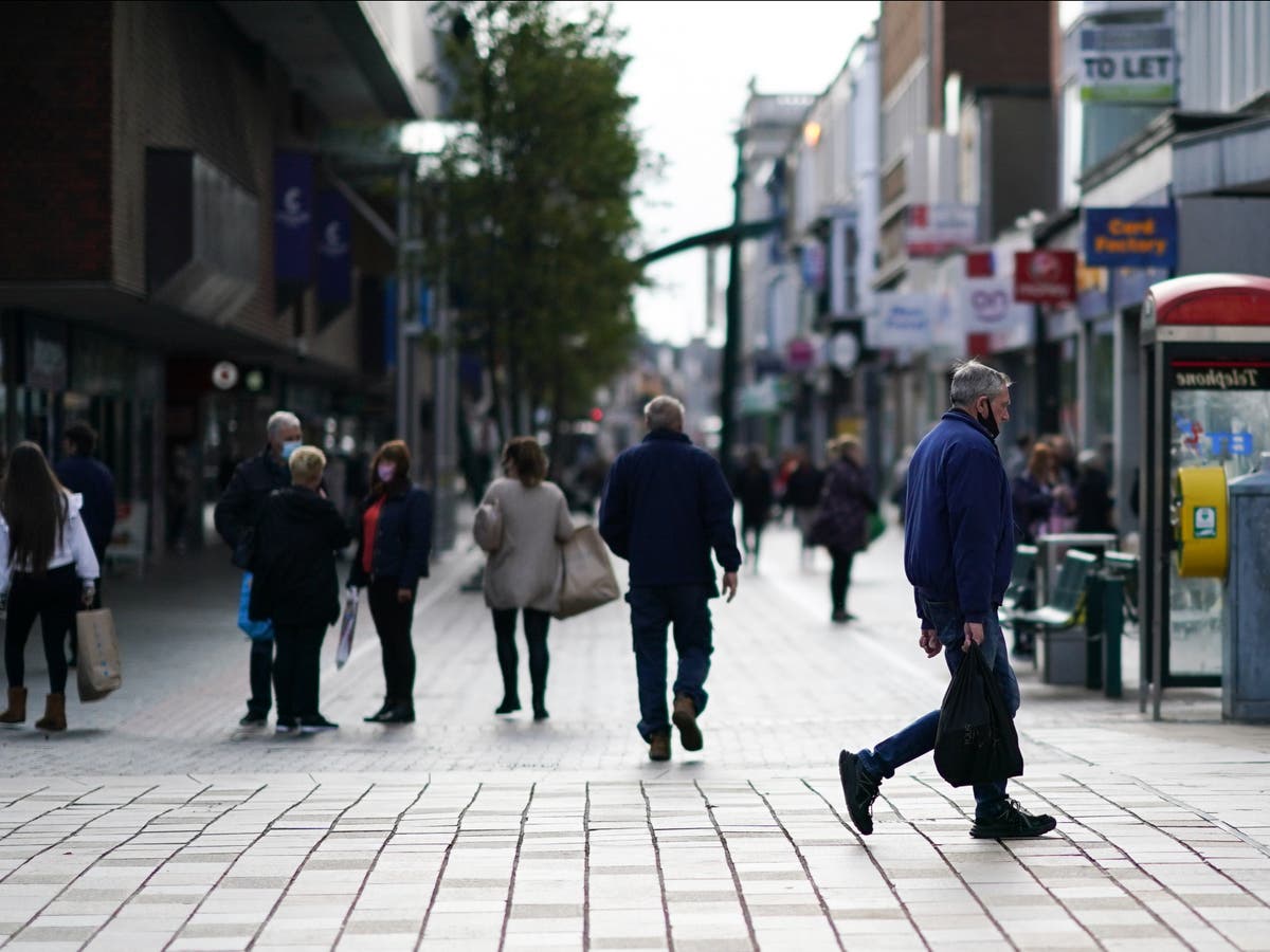 Covid growth &lsquo;concerning&rsquo; in northern England as epicentre shifts from London