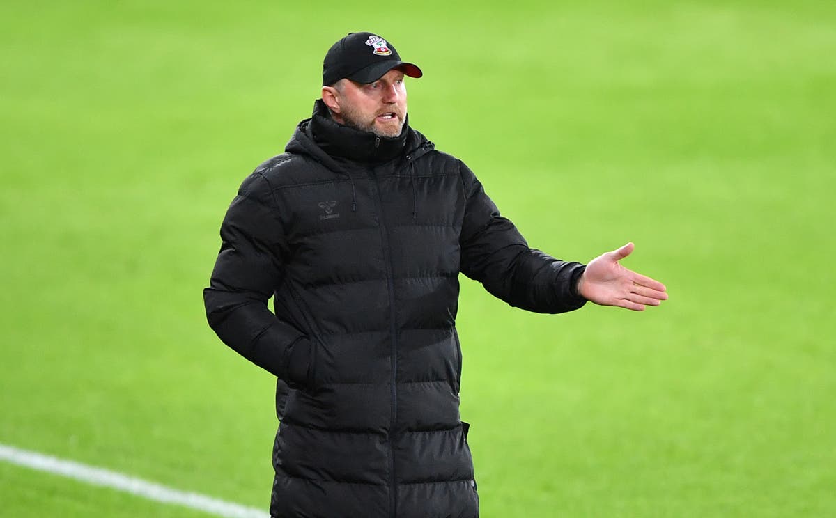Southampton facing selection headache after Yan Valery sees red at Swansea Southampton facing selection headache after Yan Valery sees red at Swansea