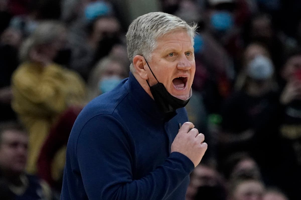 Un 14to Entrenador De NBA Entra En Protocolos De COVID 19 Independent 