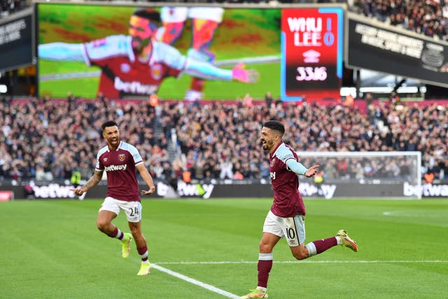 <p>Manuel Lanzini celebrates West Ham’s opener</p>