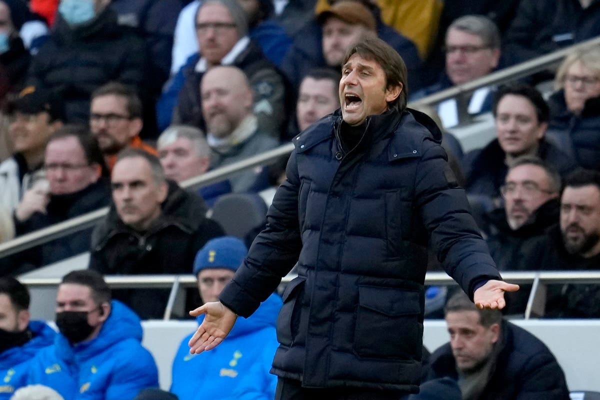 Antonio Conte holds meeting with Tottenham chiefs over January transfer plans Antonio Conte holds meeting with Tottenham chiefs over January transfer plans