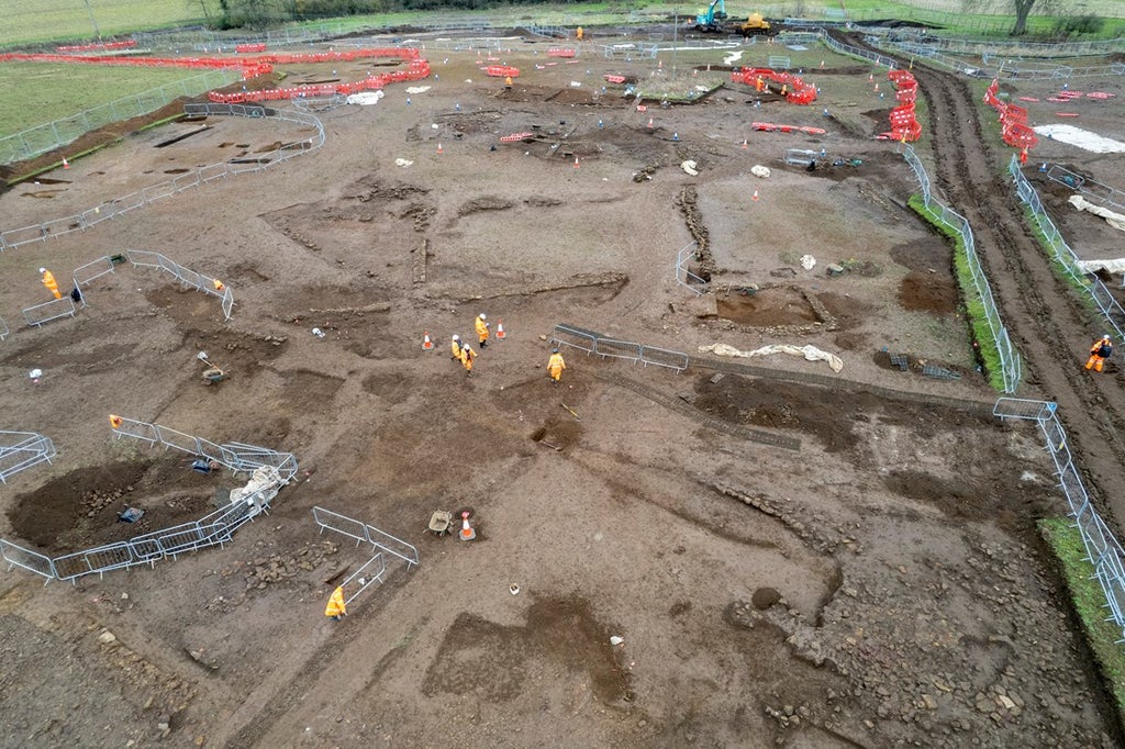 ‘Significant’ remains of Roman town found in Northamptonshire field