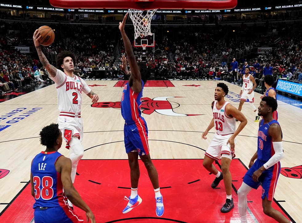DEP-BAS PISTONS-BULLS