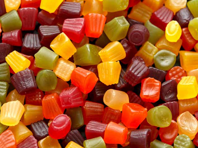 <p>A mix of mini gems sweets</p>