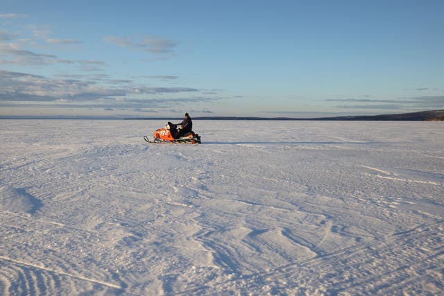 <p>Fisherman on the Great Lakes in February 2021</p>