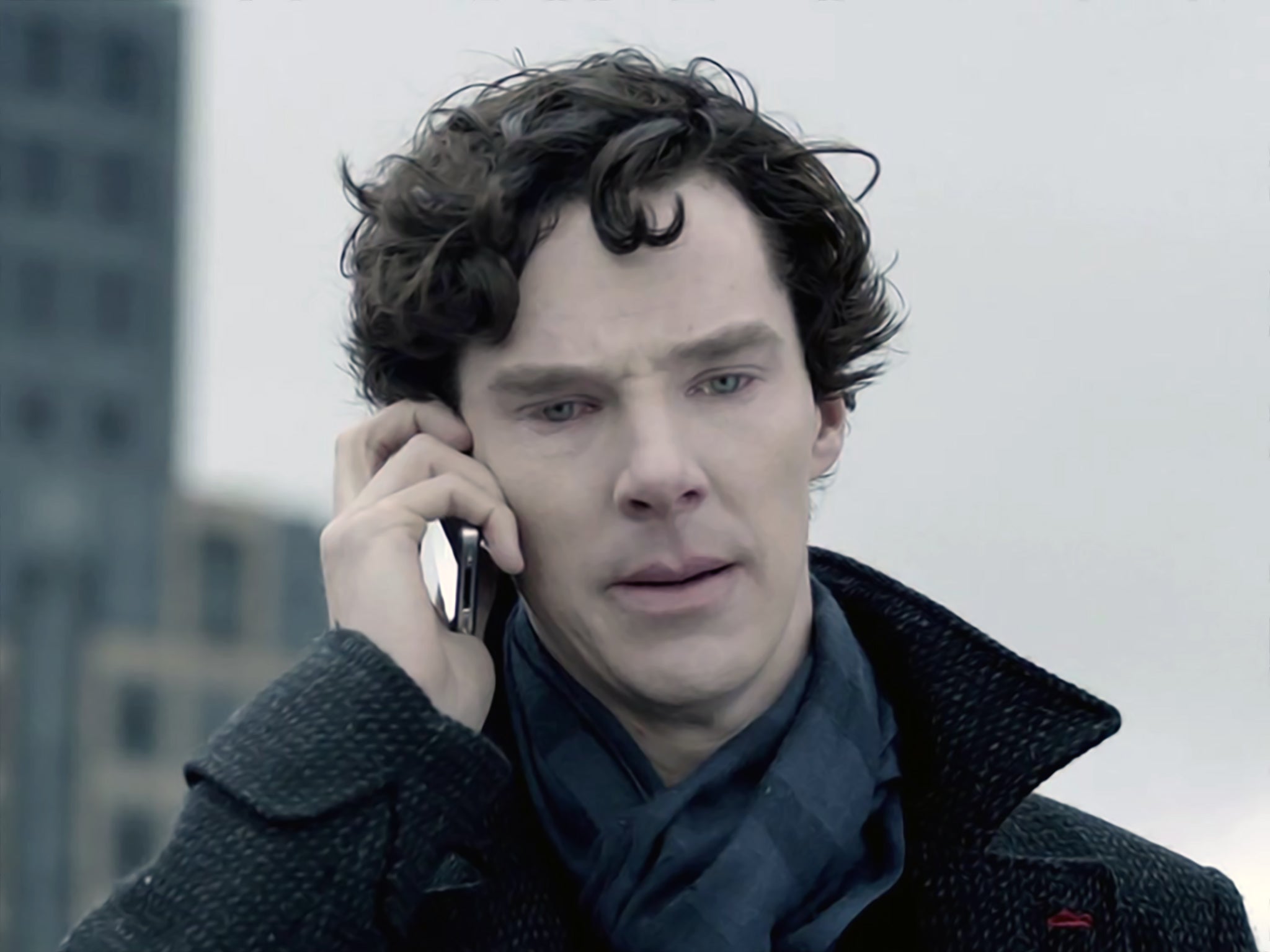 Last call: Benedict Cumberbatch pre-rooftop swan dive in ‘The Reichenbach Fall'