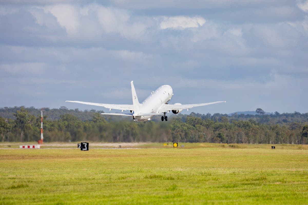  Tonga tsunami: Australia and New Zealand send planes to assess damage