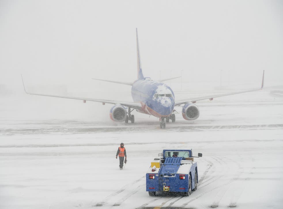 <p>De-icing can be the cause of major airport delays</p>