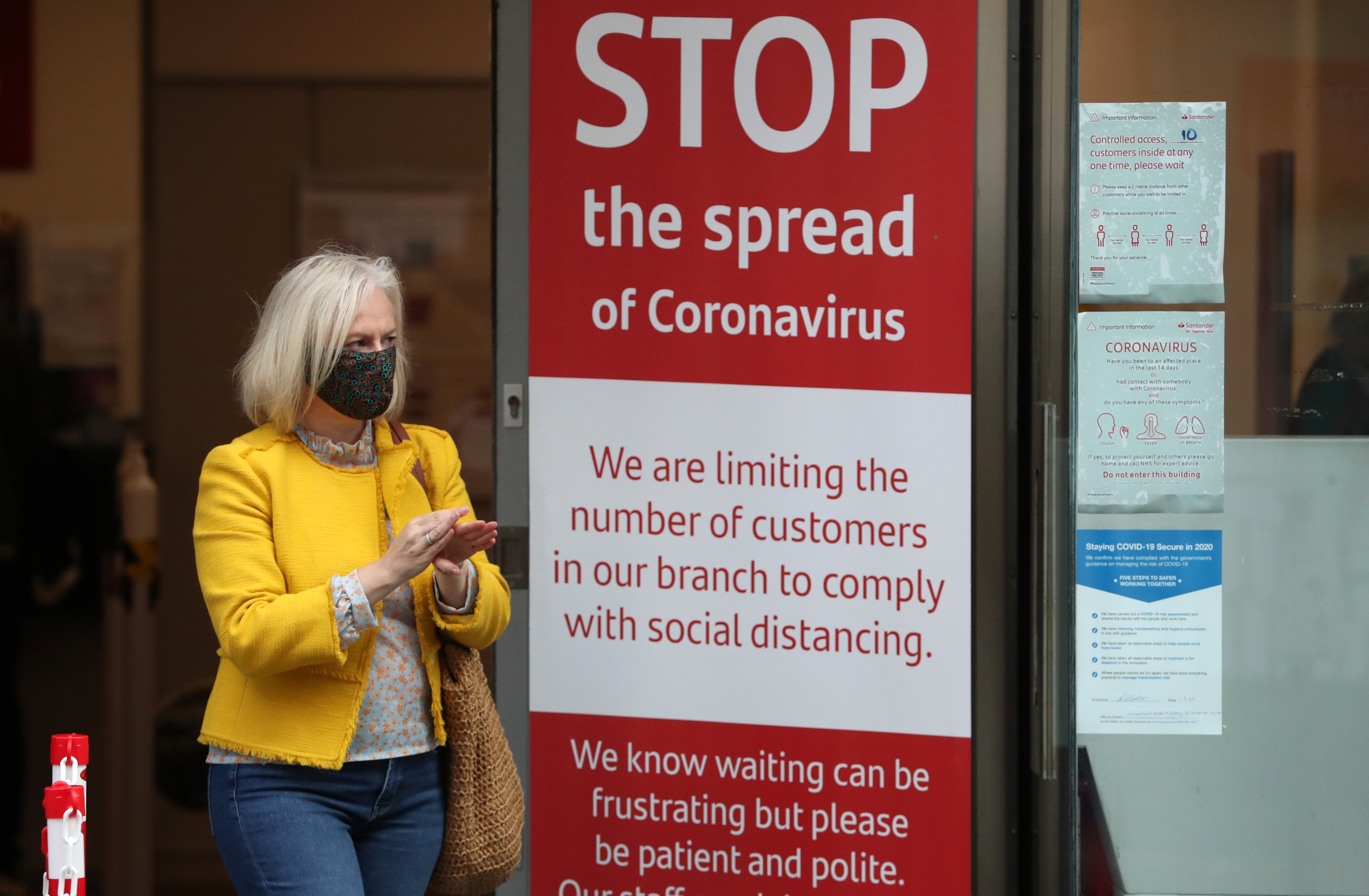 Masks would be retained under the Scottish Tory plans (Andrew Milligan/PA)