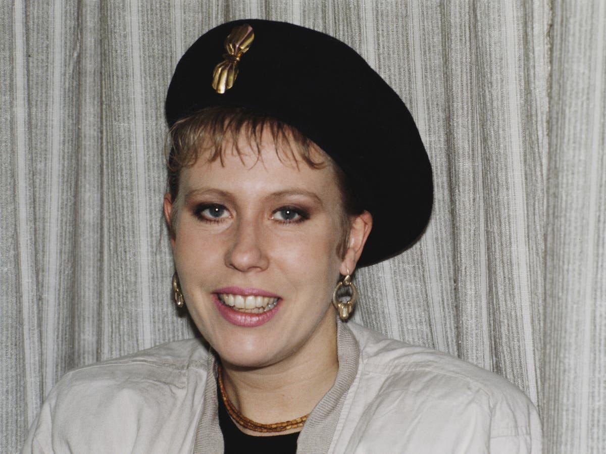 Hazel O’Connor: Pop singer recovering after ‘serious medical event’, family says