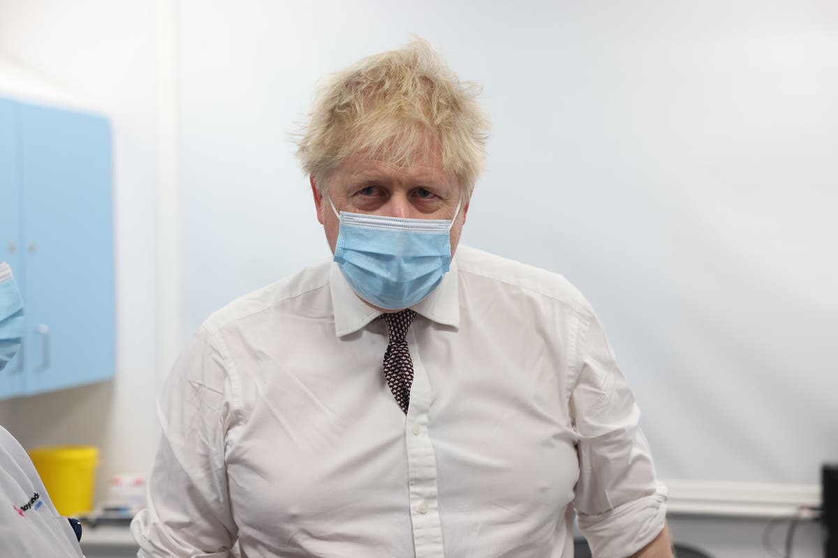 Johnson denies lying about parties to Parliament after Cummings&rsquo; claim