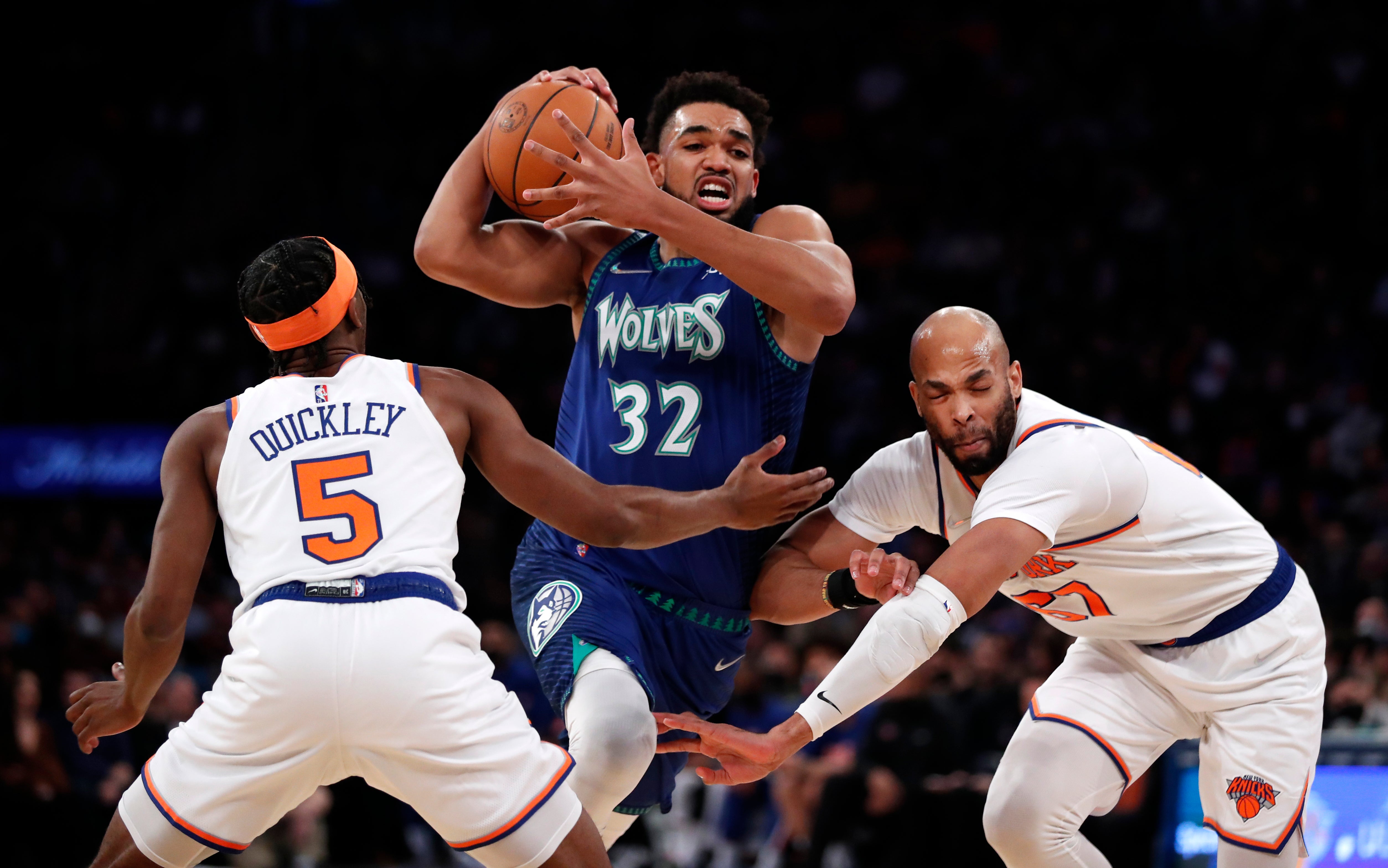 DEP-BAS TIMBERWOLVES-KNICKS