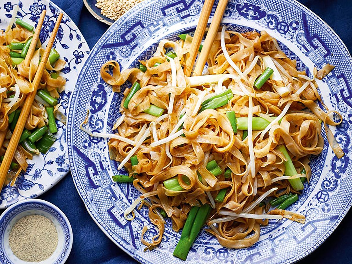chinese-takeaway-style-noodles