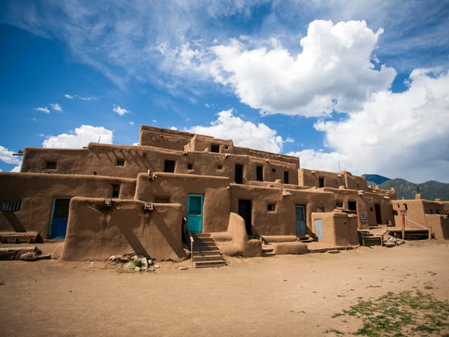 Arquitectura tradicional de adobe Pueblo