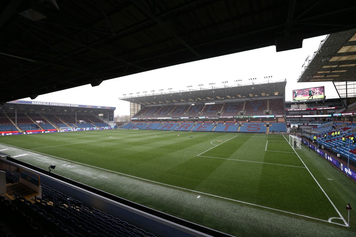 Burnley vs Birmingham City LIVE: Championship team news, line-ups and more