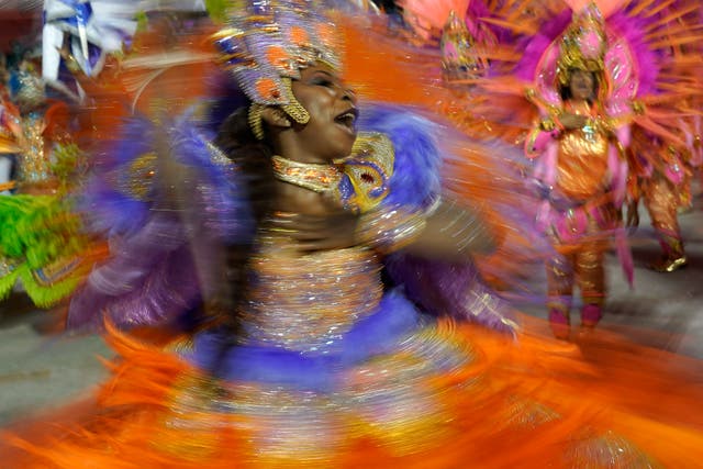 CORONAVIRUS-BRASIL-CARNAVAL