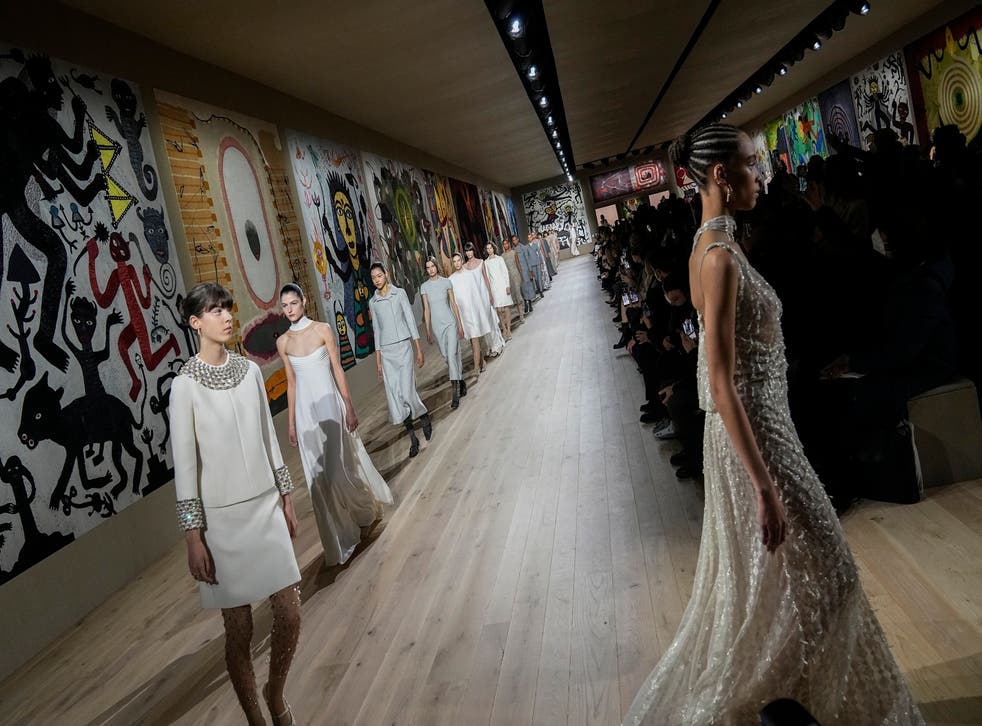 MODA-PARIS-SEMANA DE LA MODA