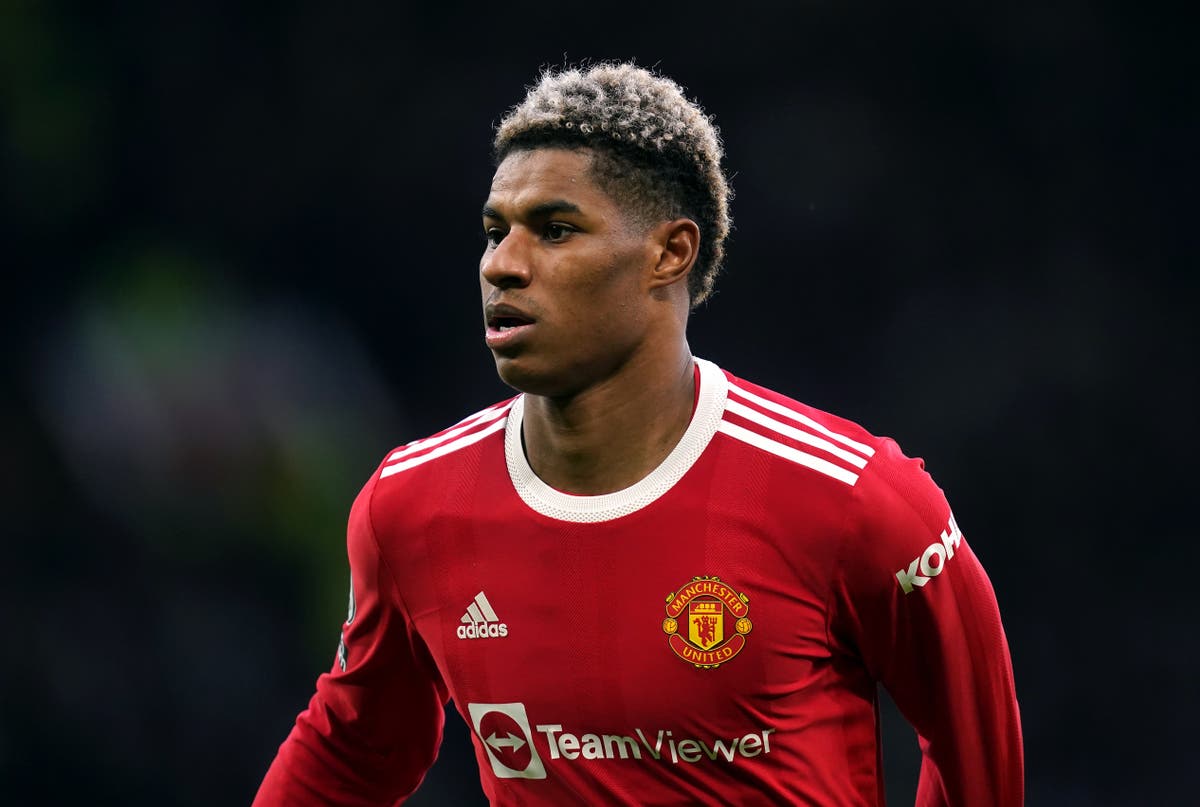 Burnley vs Manchester United predicted line-ups: Team news ahead of Premier League fixture tonight
