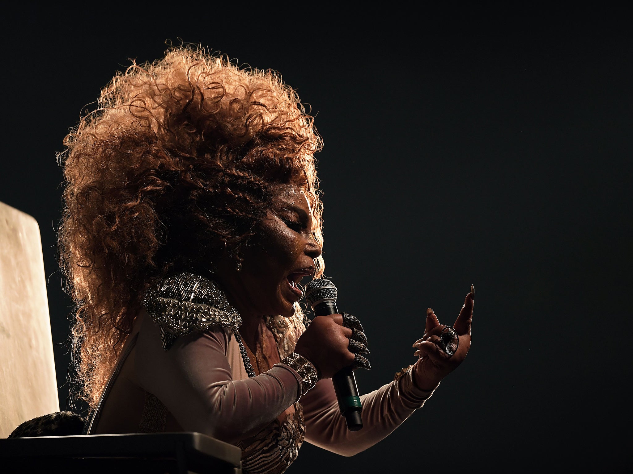 Soares performs in a concert for her album ‘Deus e Mulher’ (God is a woman), in Rio de Janeiro, 2018