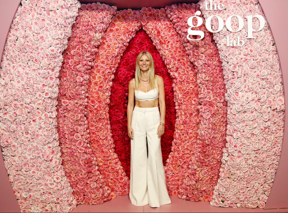 <p>Gwyneth Paltrow asiste a la proyección especial del laboratorio goop en Los Ángeles, California, el 21 de enero de 2020 </p>