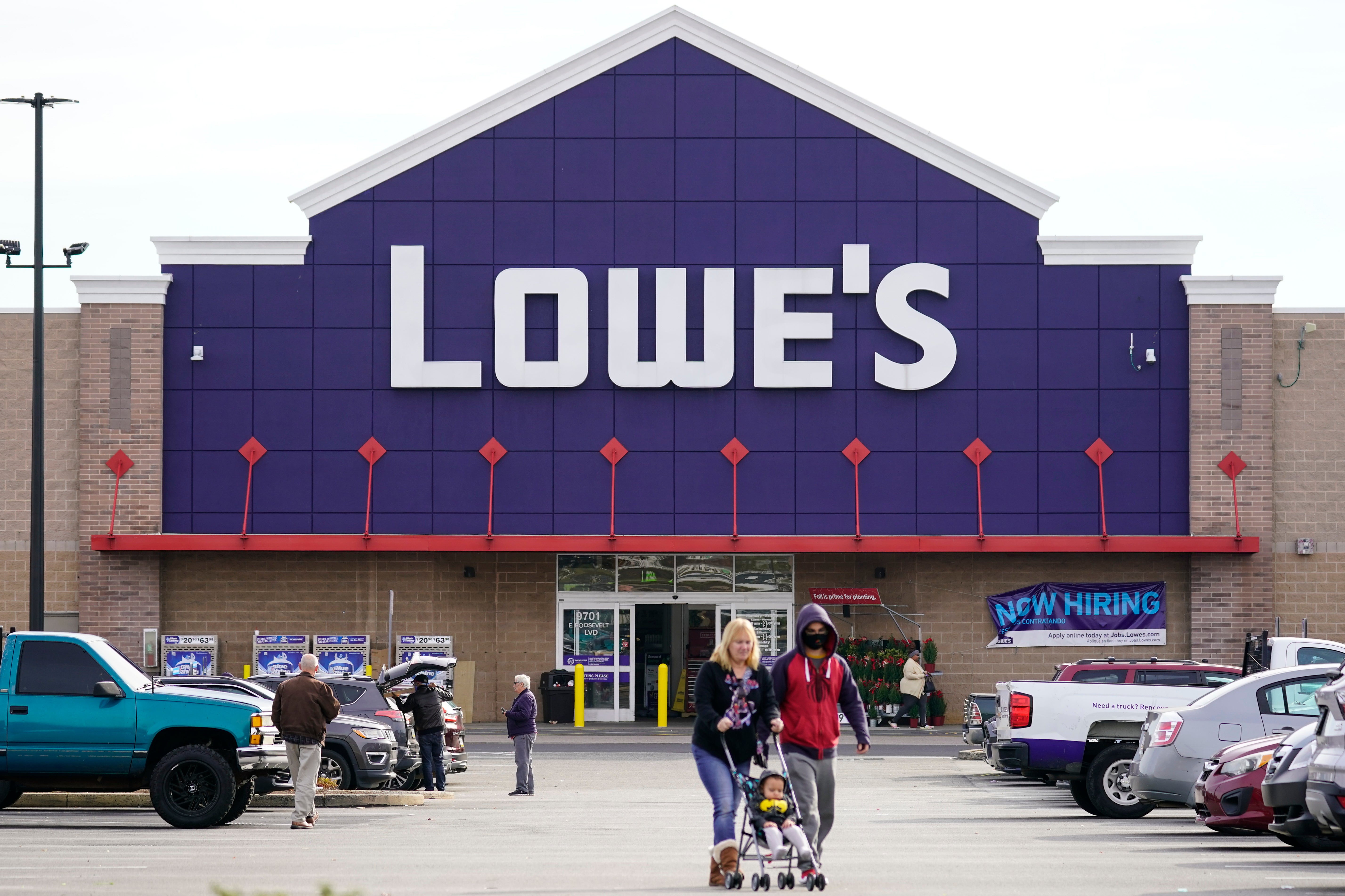 Lowe's-Petco