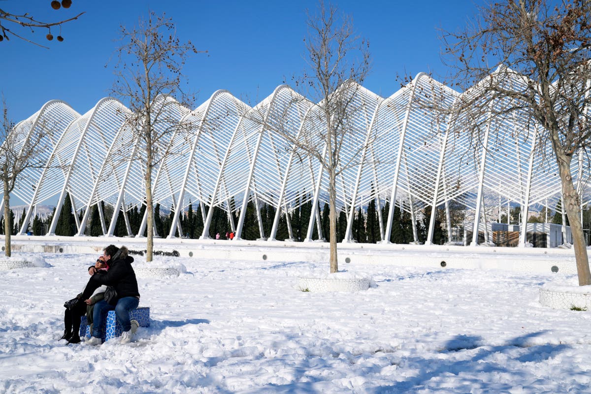 Greek lawmakers to debate censure motion over snowstorm