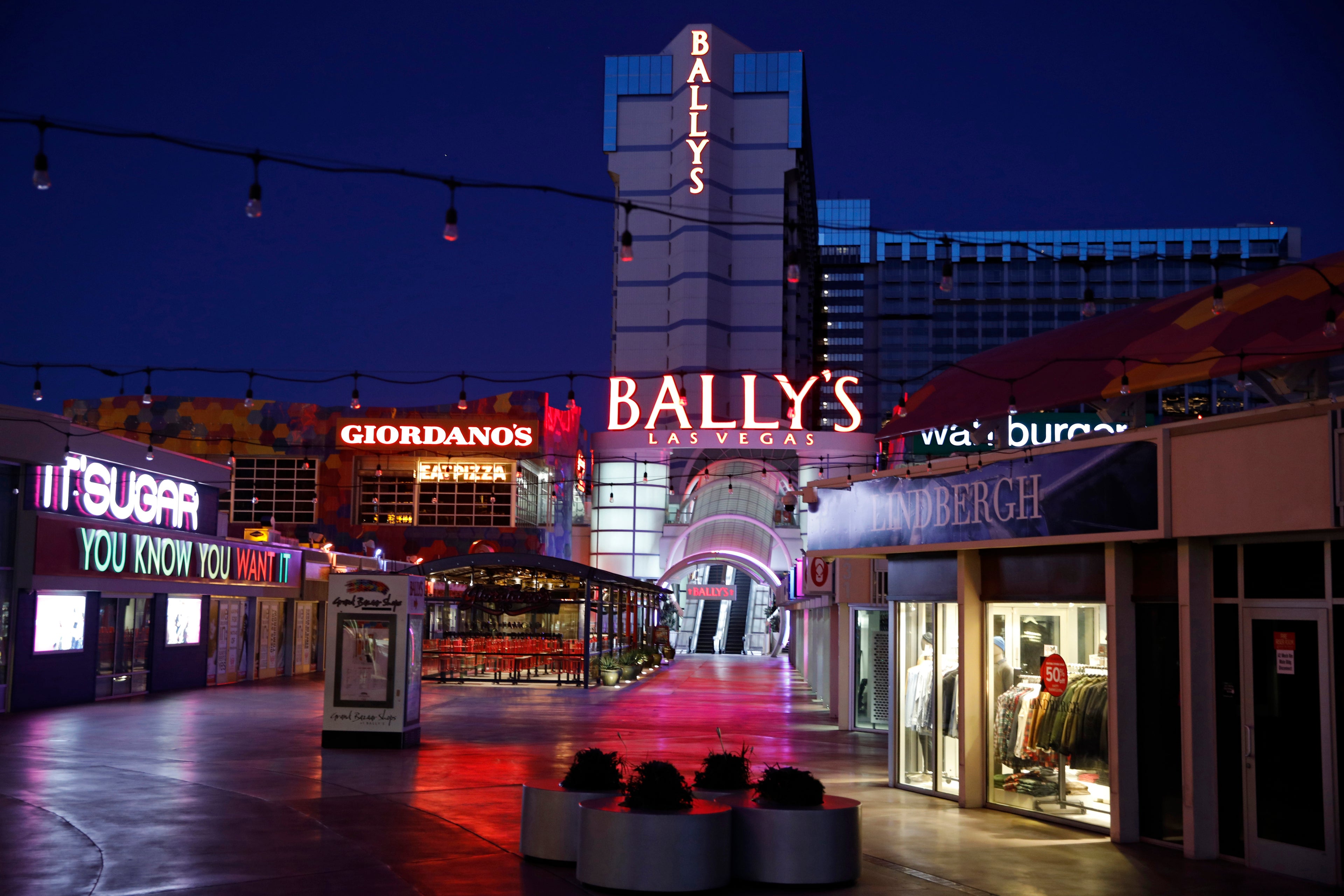 Shuffling Casinos Vegas