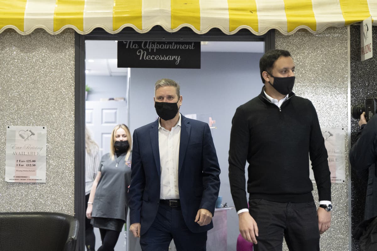 Starmer says more powers for Holyrood would be &lsquo;early priority&rsquo; if he becomes PM