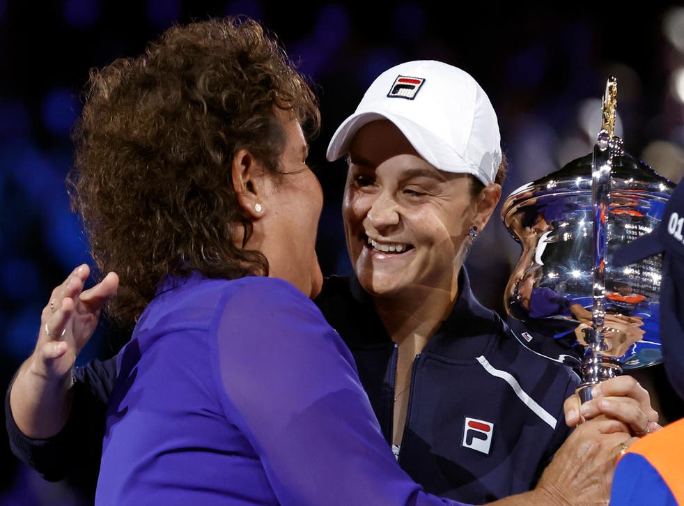 Ashleigh Barty, right, receives the Daphne Akhurst Memorial Cup from Evonne Goolagong Cawley (Hamish Blair/AP)