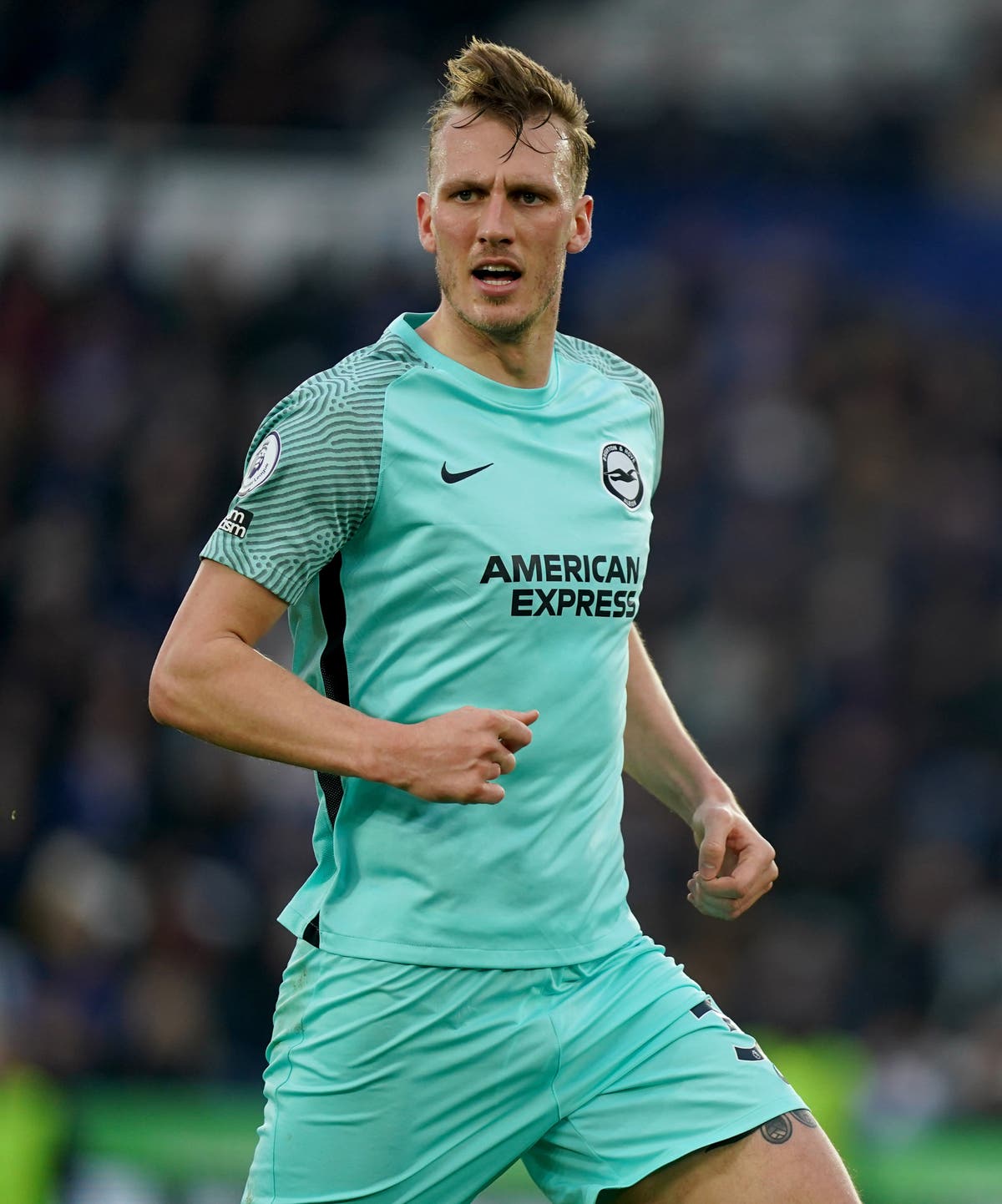 Newcastle agree fee with Brighton to sign defender Dan Burn