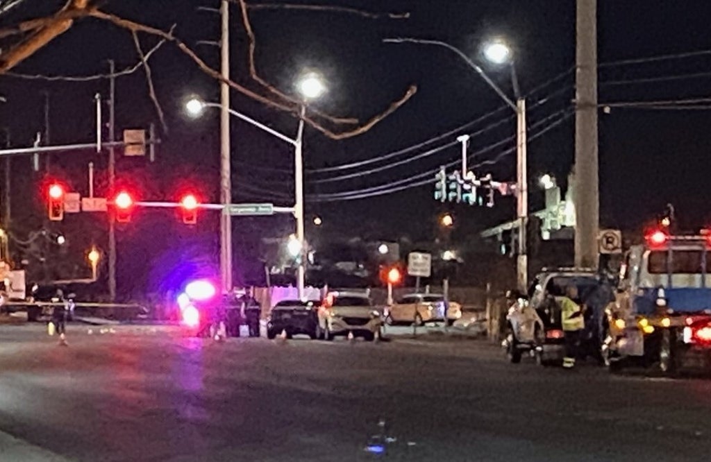 Nine dead after speeding muscle car runs red light in North Las Vegas