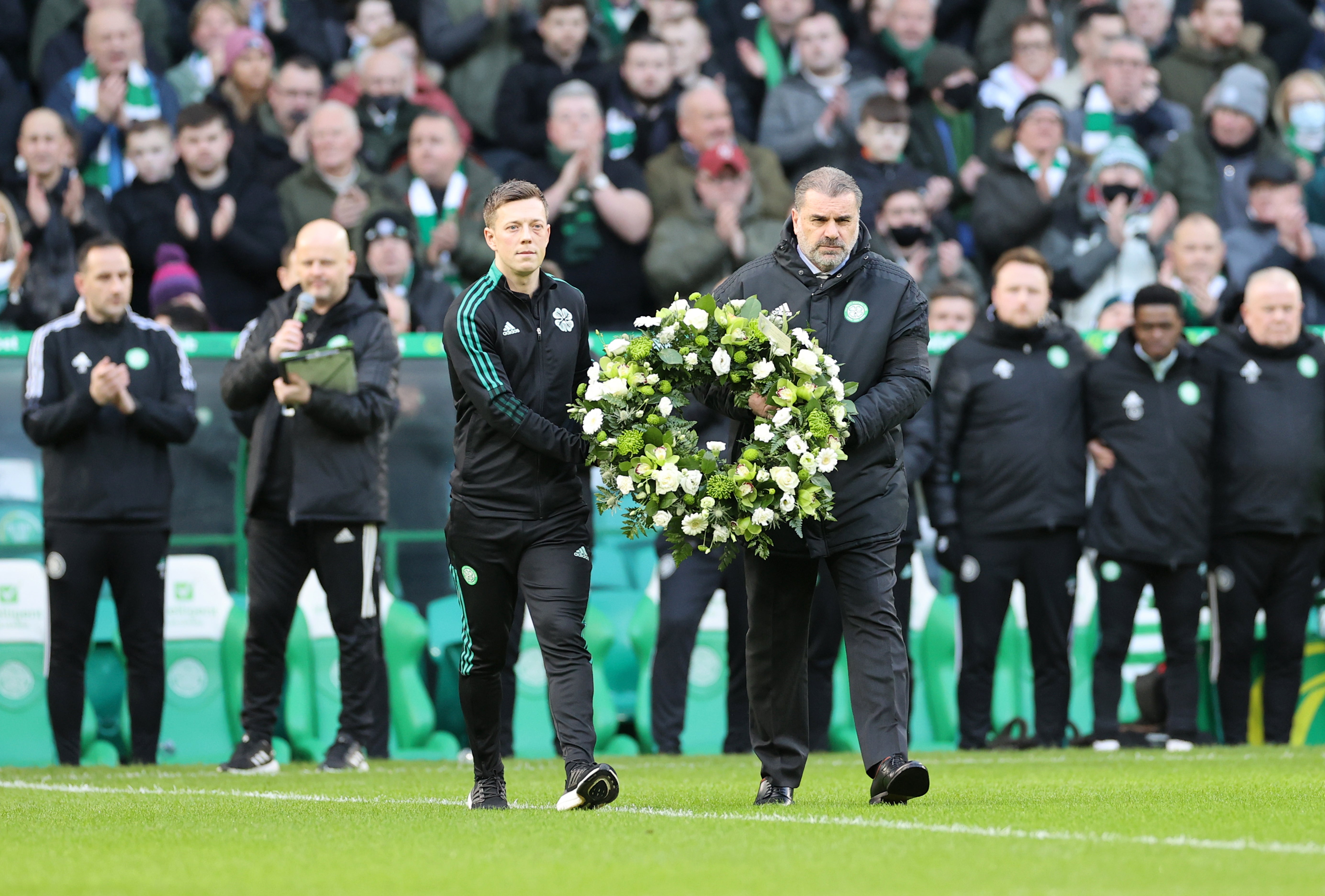 Before Celtic’s own dramatic victory, current boss Ange Postecoglou and captain Callum McGregor paid tribute to the late Wim Jansen before their 1-0 victory over Dundee United (Steve Welsh/PA)
