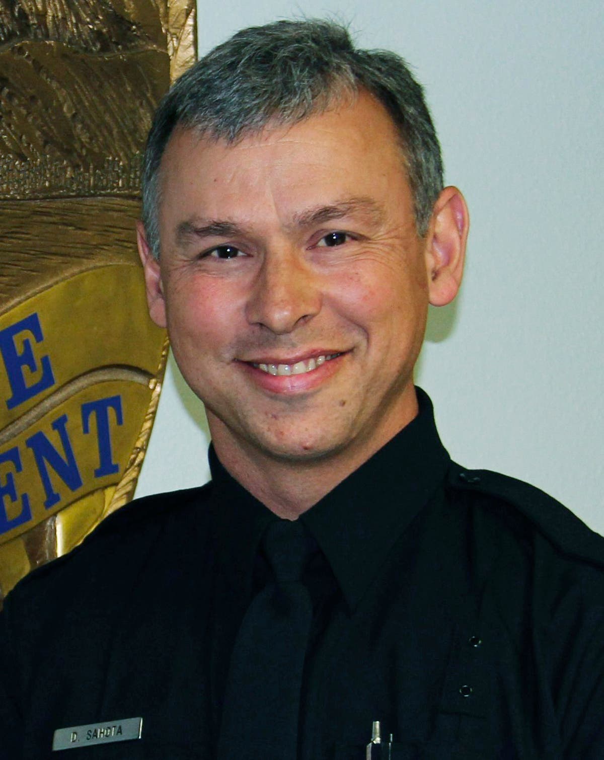 Deputy seeking suspect mistakenly shoots off-duty officer