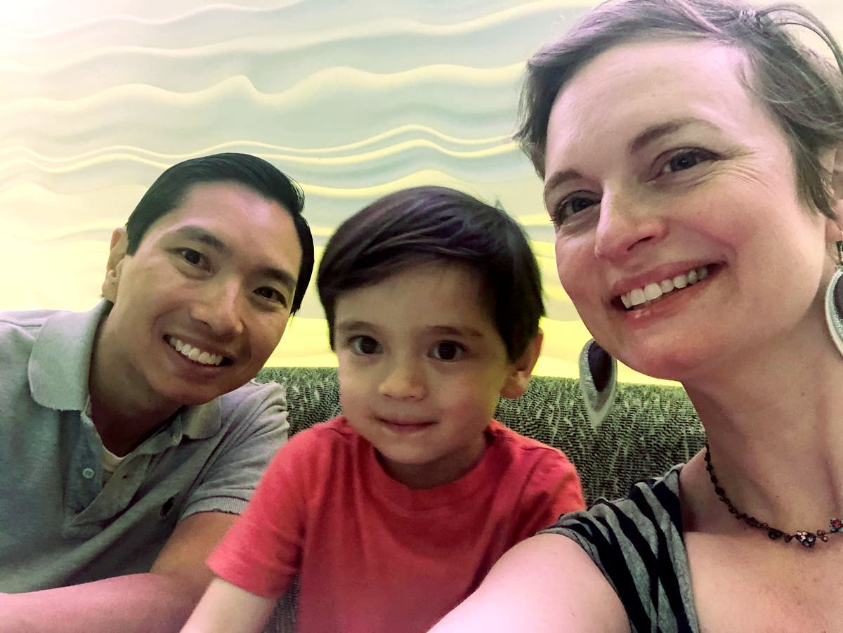 Childhood sweethearts tie the knot after finding each other on Facebook 15 years on